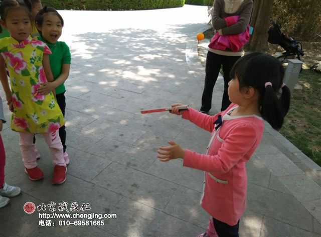 哇，太棒了，同學(xué)能接這么多下