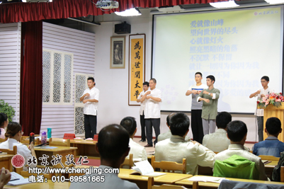 用溫暖的音樂和手語傳遞人間真情