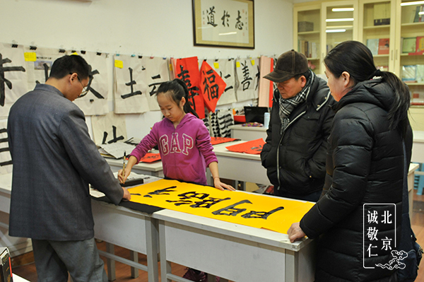 還有家長們對孩子的殷切期望，已然滲入進了每幅作品當中。